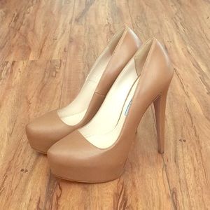Prada Platform Pumps in excellent condition!